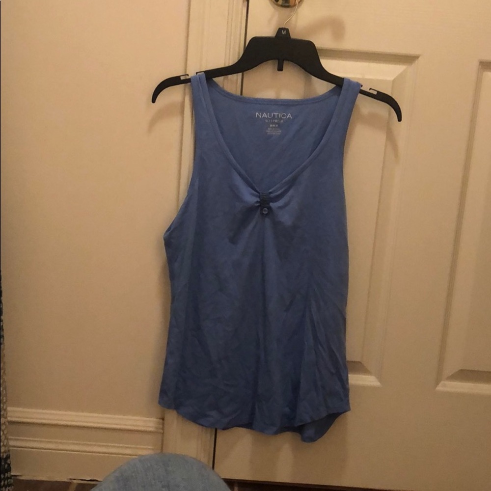 Sleep top